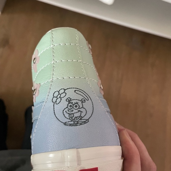 NIB Vans x SpongeBob (Sandy Liang) Hightops - Picture 7 of 7